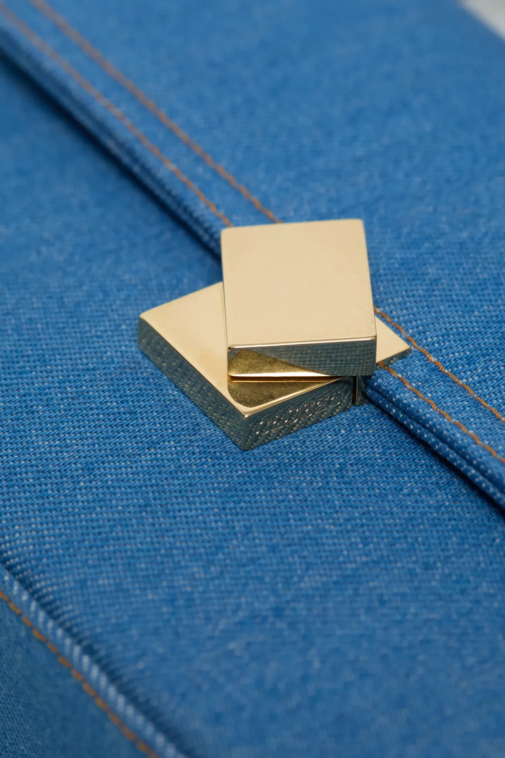 closed_bag_one_small_2-2.webp Closed Taschen*Bag One Small Midblue