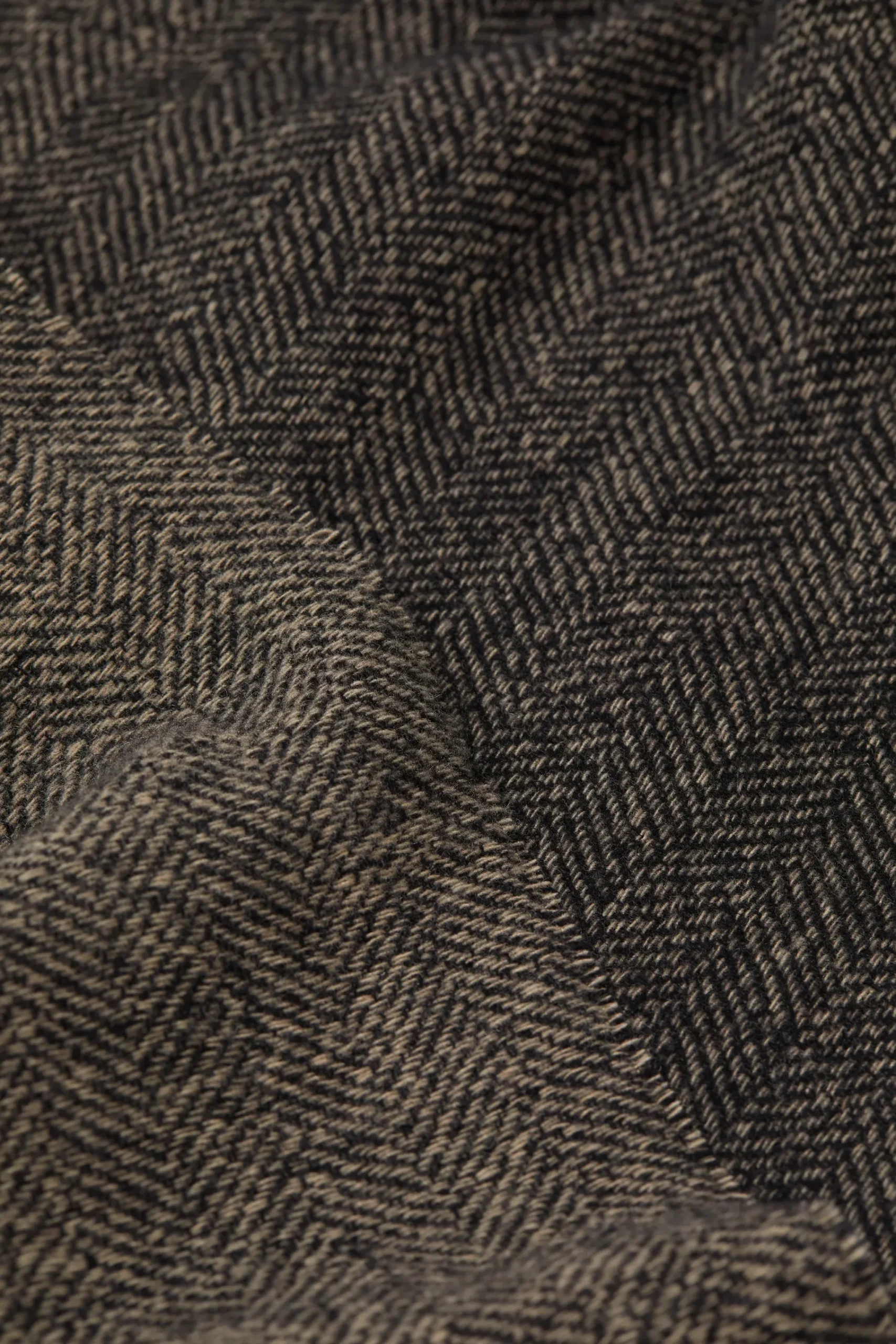 Closed Schals*Schal aus Wolle Cashewcream