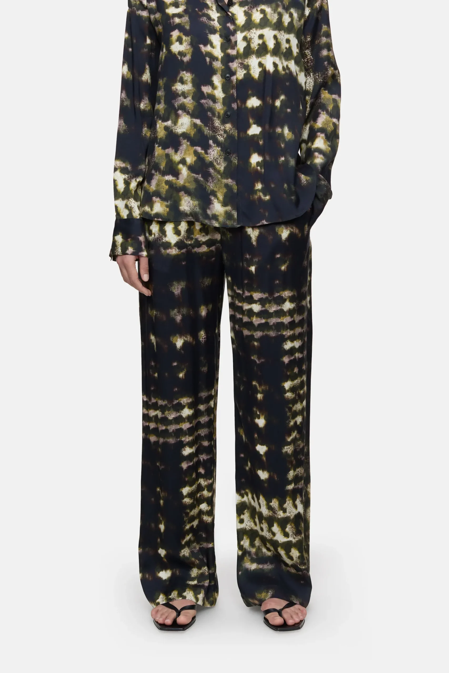 Closed Hosen*Straight Pants - Style Name Winona Vergreen