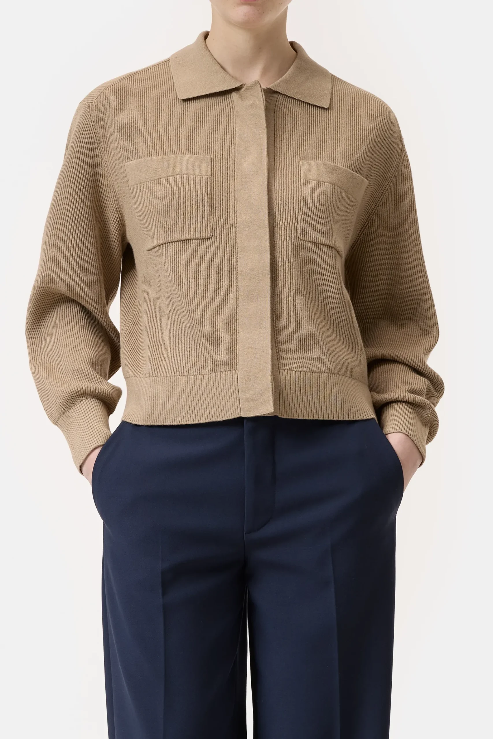 Closed Strick*Strickjacke aus Baumwoll-Kaschmir-Mix Darkchinobeige