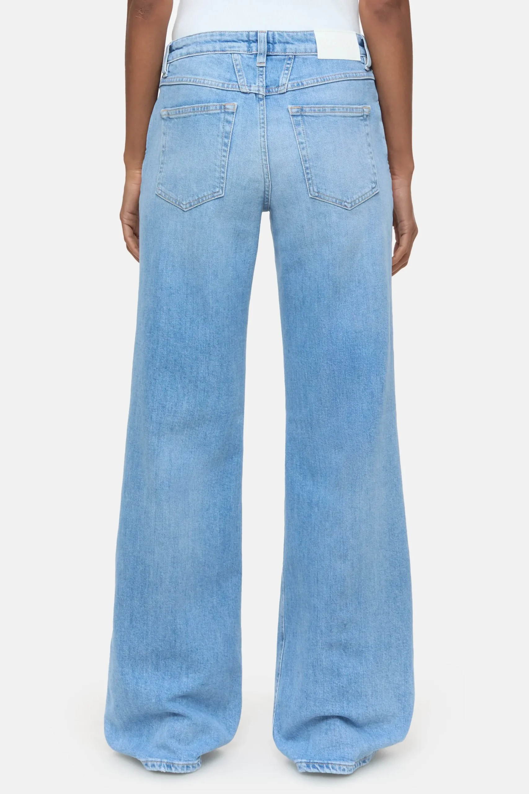Closed Jeans | Wide Fit*Wide Jeans - Style Name Gillan Lightblue