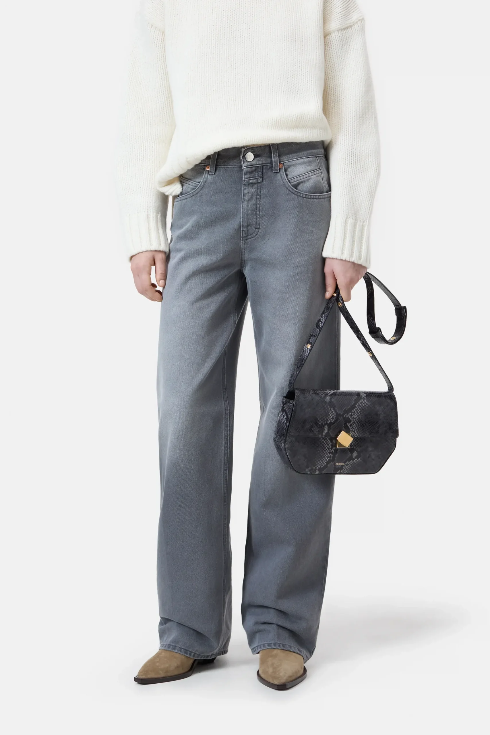 Closed Jeans | Wide Fit*Wide Jeans - Style Name Nikka Midgrey